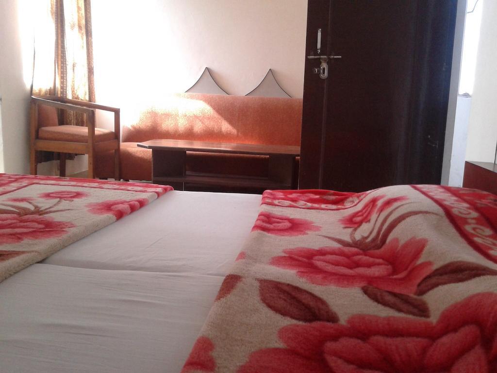 Hotel Safari Agra  Camera foto